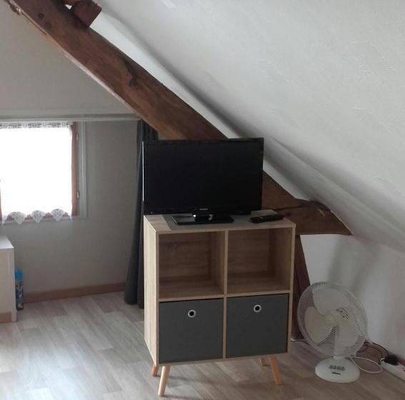 住宿加早餐  Chambre D Hôtes La Guéjaillière