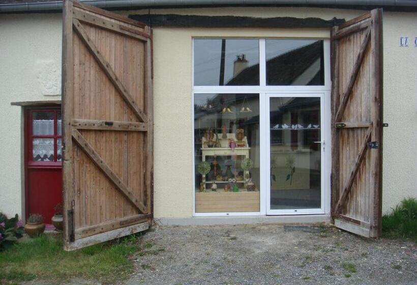 住宿加早餐  Chambre D Hôtes La Guéjaillière