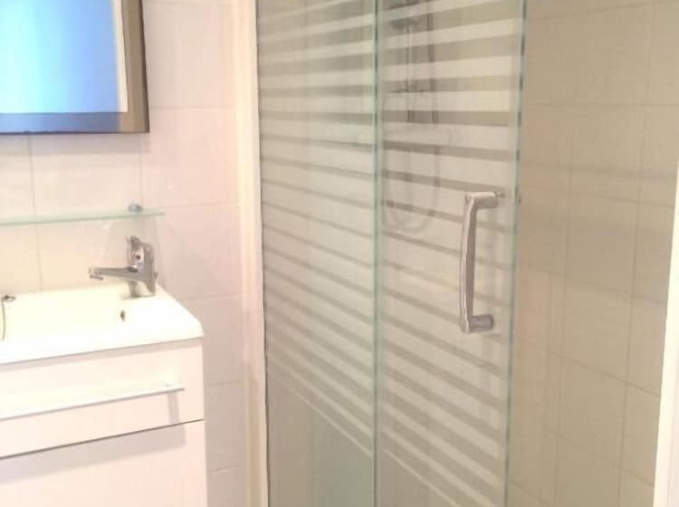 ベッドアンドブレックファースト Chambres D Hôtes La Cour D été