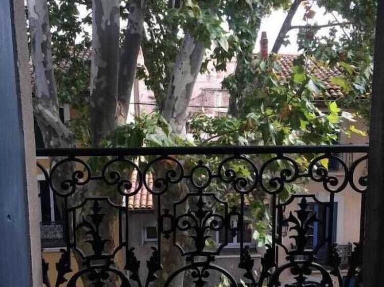 ベッドアンドブレックファースト Chambres D Hôtes La Cour D été