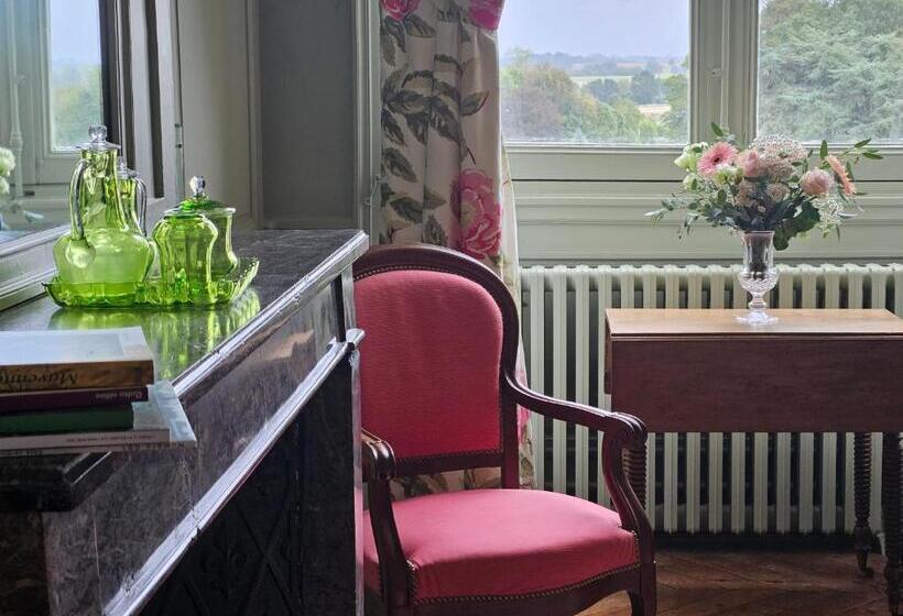 ベッドアンドブレックファースト Chateau De Craon