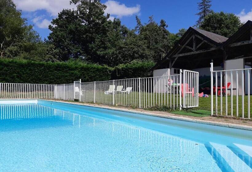 ベッドアンドブレックファースト Chateau De Craon