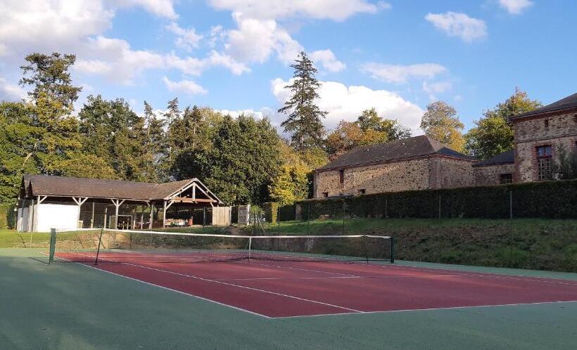 ベッドアンドブレックファースト Chateau De Craon