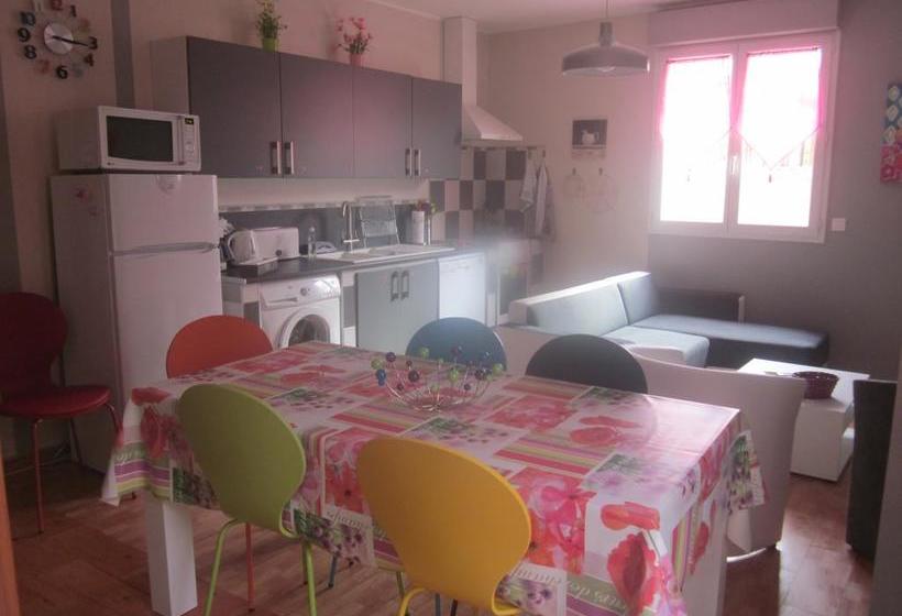 مبيت وإفطار Chez Martine Côté Canal