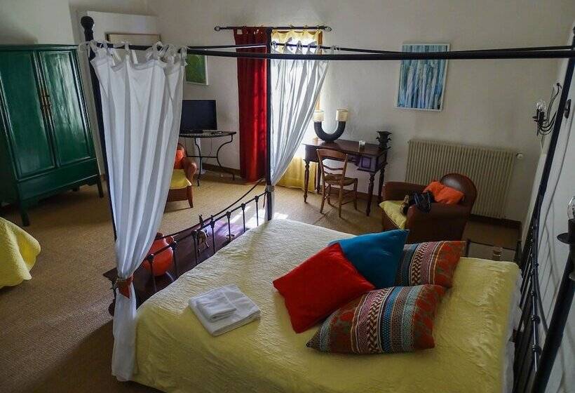 Bed and Breakfast Clos St Pierre De Fraisse