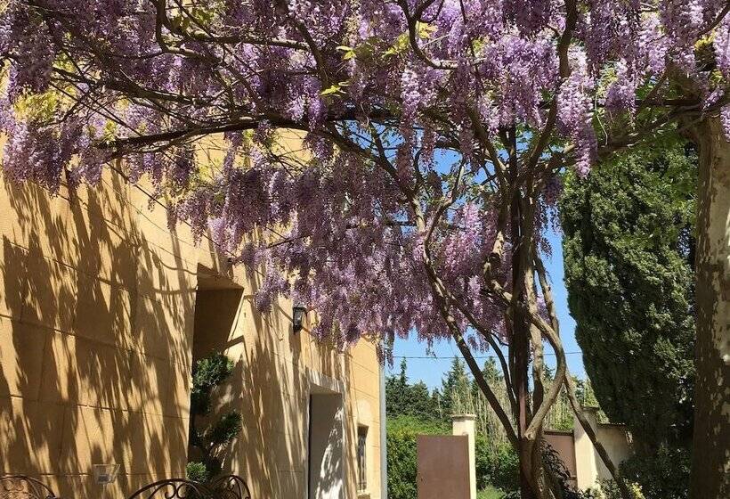 Bed and Breakfast Clos St Pierre De Fraisse