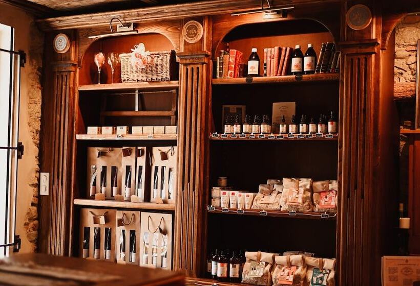 ベッドアンドブレックファースト Demeure De La Carmine, Sejour Bien Etre D Exception, Piscine, Hammam, Champagne