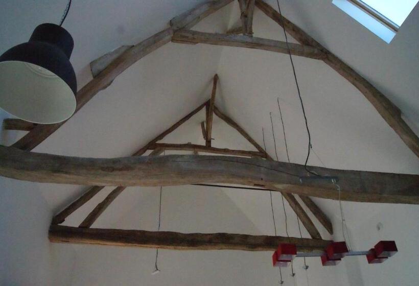 مبيت وإفطار Grisa Home