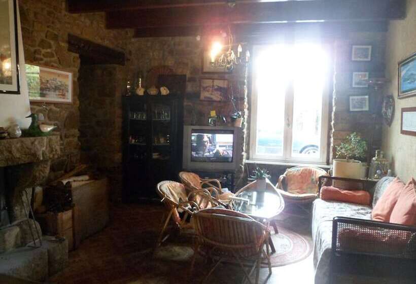 ベッドアンドブレックファースト Ker Francozen Renaudière