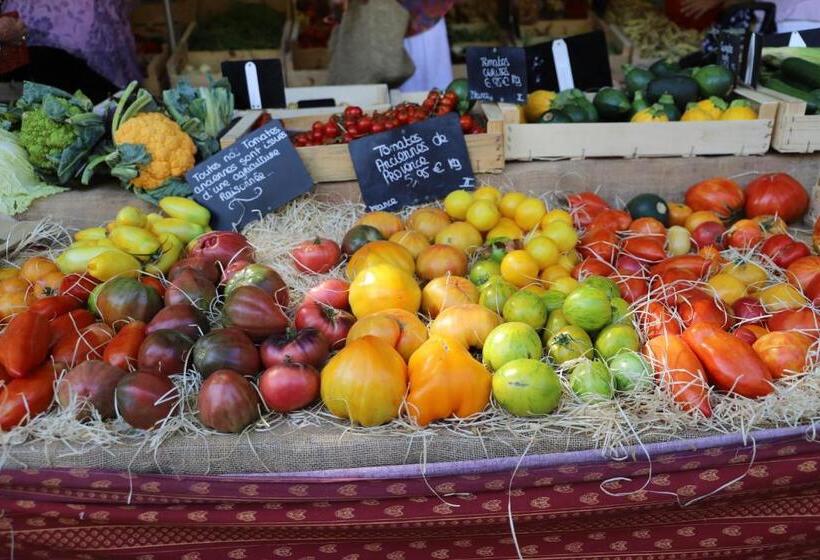 مبيت وإفطار La Bastide Au Ventoux