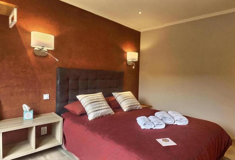 Bed and Breakfast La Casa Occitane