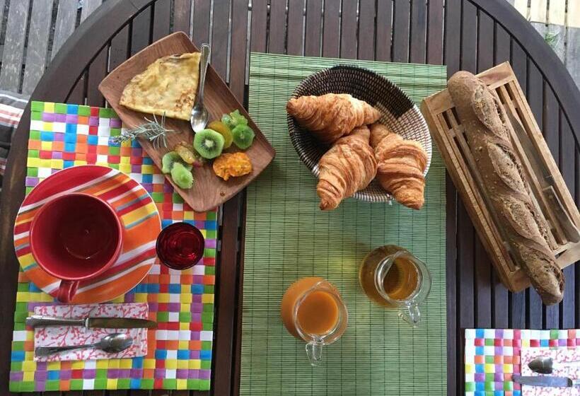 住宿加早餐 La Chambre Du Voyageur