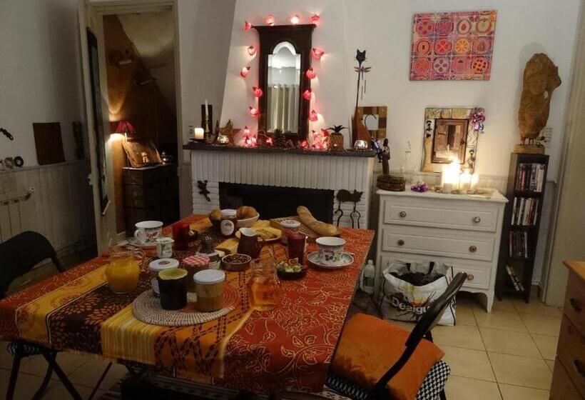 住宿加早餐 La Chambre Du Voyageur