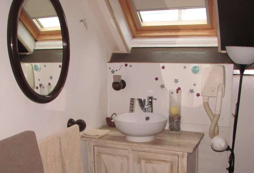 مبيت وإفطار La Grange