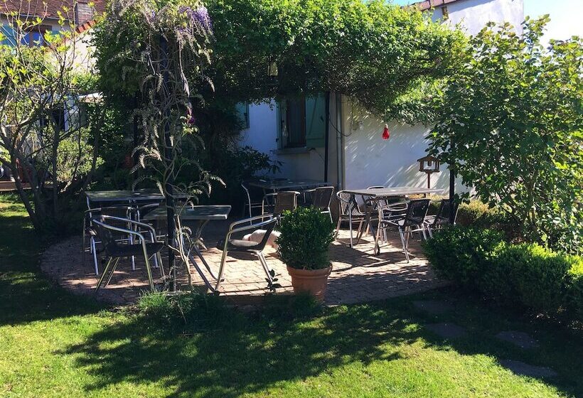 ベッドアンドブレックファースト La Maison Du Lac   Near Plage De Bonnu