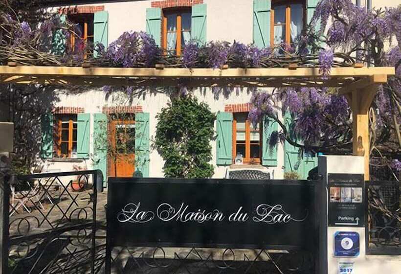 ベッドアンドブレックファースト La Maison Du Lac Near Plage De Bonnu