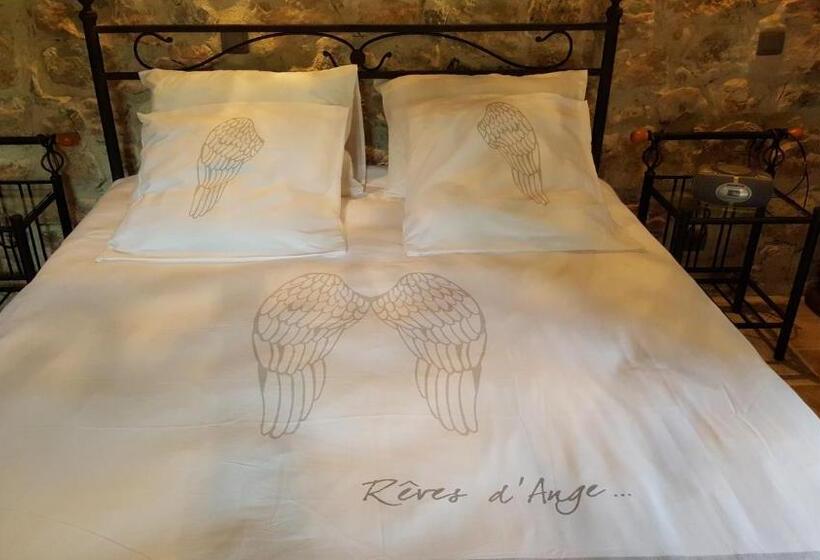 צימר Le Donjon Des Combes Et Son Spa