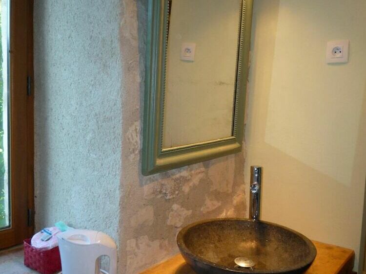 Bed and Breakfast Le Logis Du Peu Girard