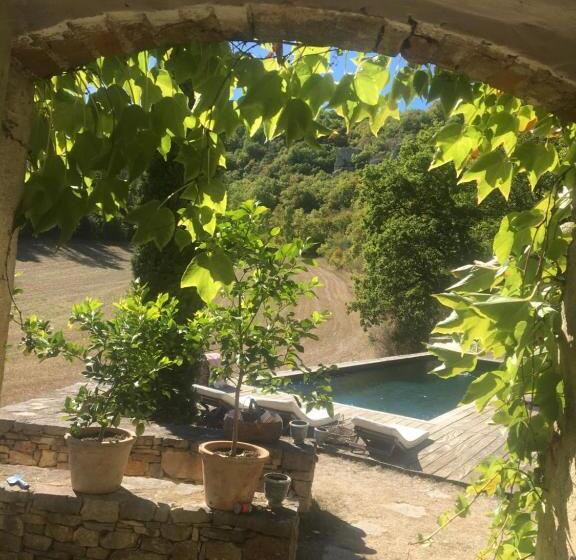 Bed and Breakfast Le Mas De Laval