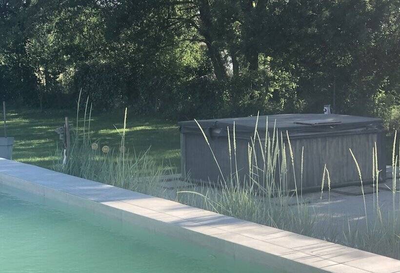 Bed and Breakfast Le Mazet Chambre D Hôtes