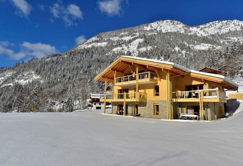 مبيت وإفطار Les Portes Du Soleil