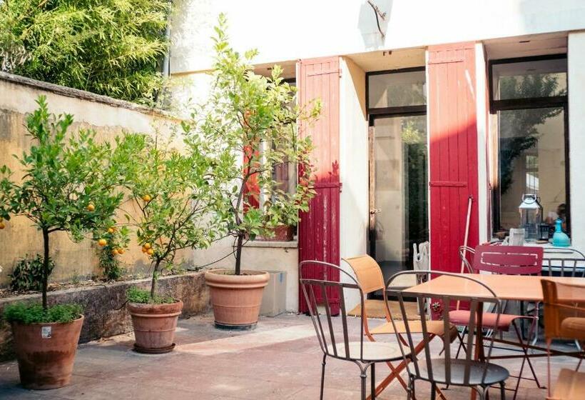 مبيت وإفطار Maison De Charme D Arles