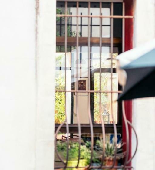 مبيت وإفطار Maison De Charme D Arles