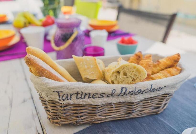 ベッドアンドブレックファースト Maison Sadina