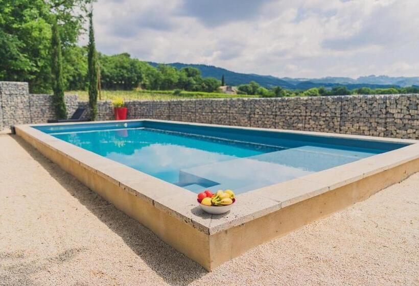 ベッドアンドブレックファースト Maison Sadina