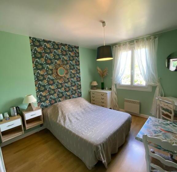 Bed and Breakfast Moulin De Latouille