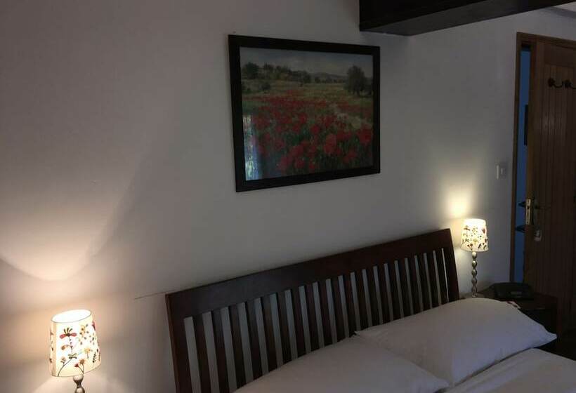 Bed and Breakfast Moulin Du Fontcourt Chambre D Hôtes