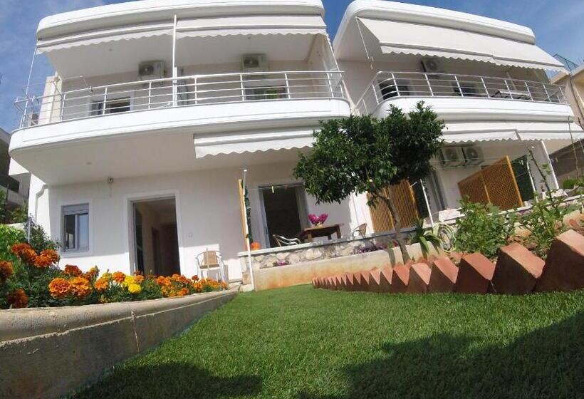 تختخواب و صبحانه Riviera Rooms