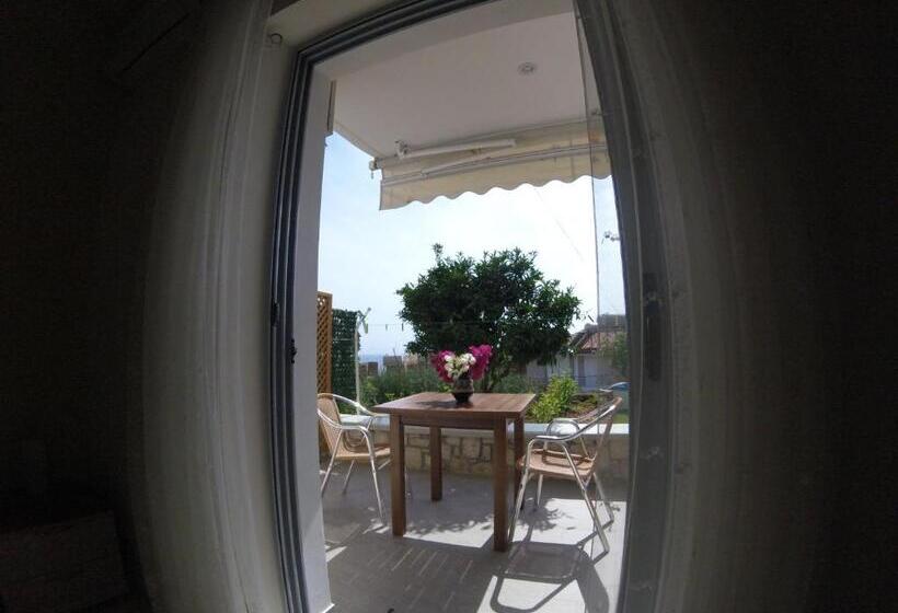 צימר Riviera Rooms