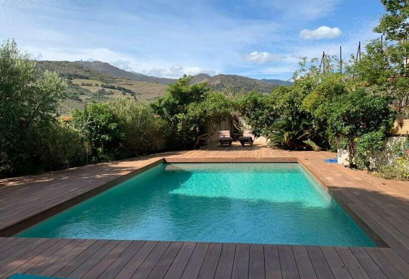 Bed and Breakfast Villa Bleue Les Pins