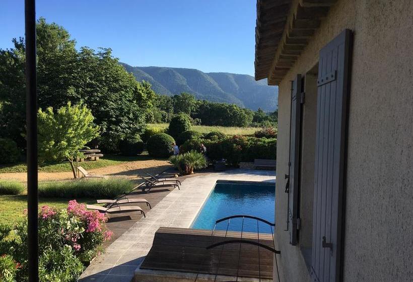 Bed & Breakfast Nulle Part Ailleurs