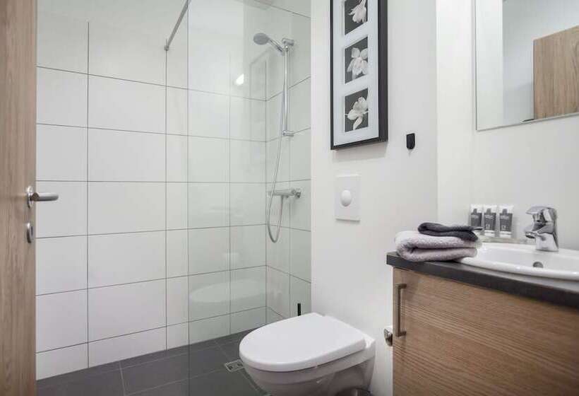 Blue Mountain Apartments By Heimaleiga