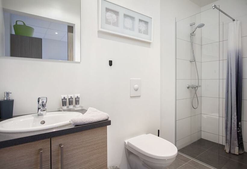 Blue Mountain Apartments By Heimaleiga