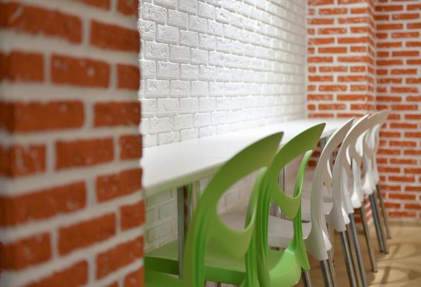 Economy Zhyger Hotel At Aimanova