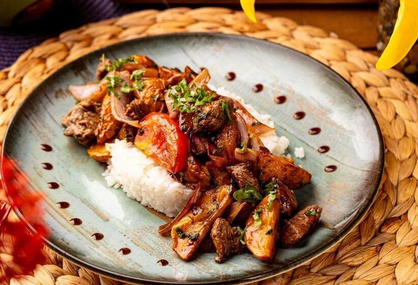 مسافرخانه Dreamer Palomino