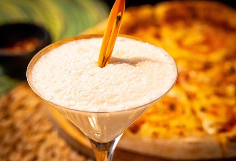 مسافرخانه Dreamer Palomino