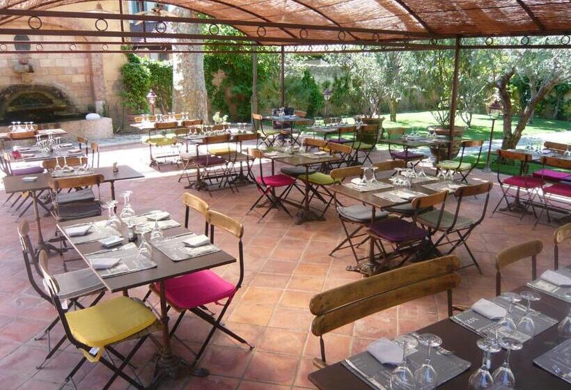 בית מלון כפרי Auberge De Correns