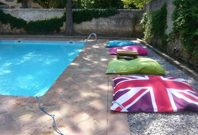 בית מלון כפרי Auberge De Correns