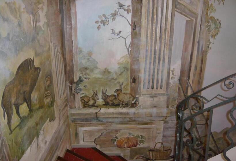 ホテル Auberge De Correns