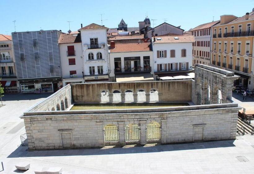 فندق Bains Sarrailh