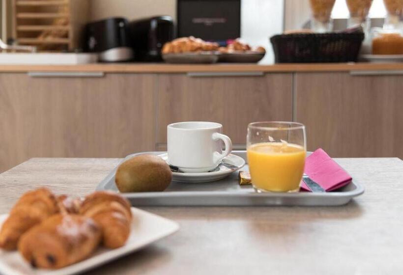 فندق Bains Sarrailh