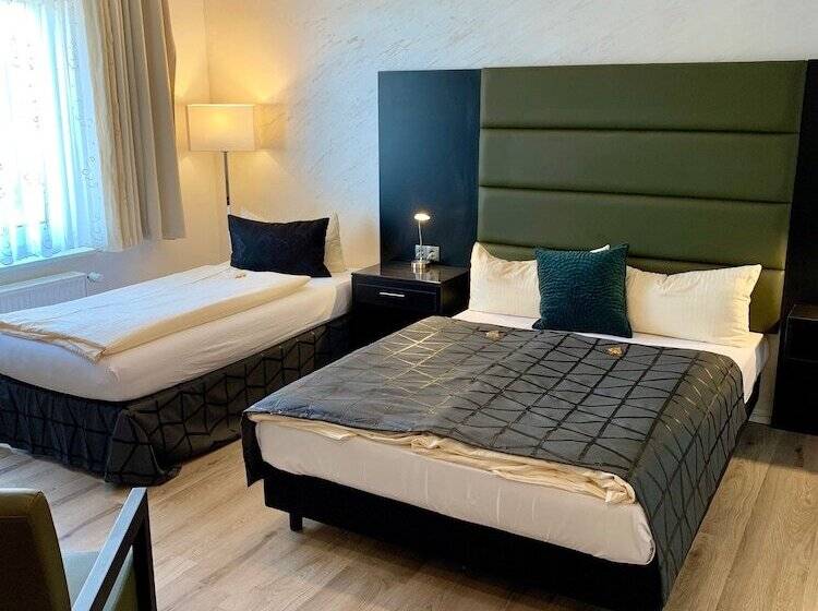 Boutique Hotel Goldene Henne