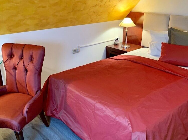 Boutique Hotel Goldene Henne