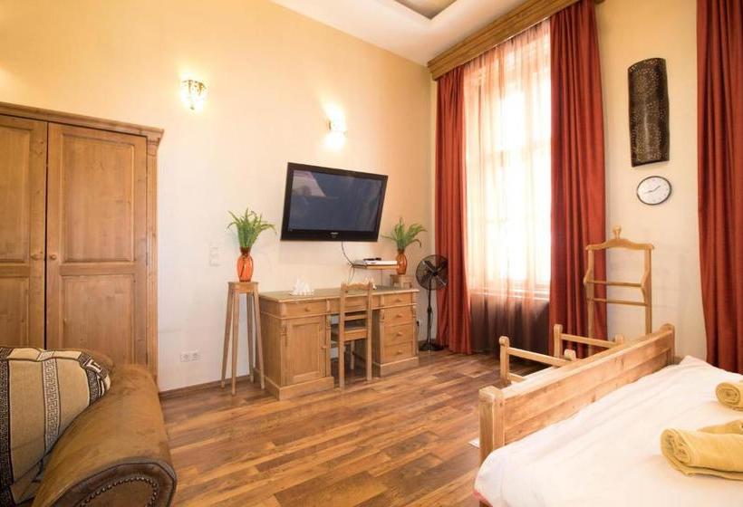 Hotel Budapest Royal Suites