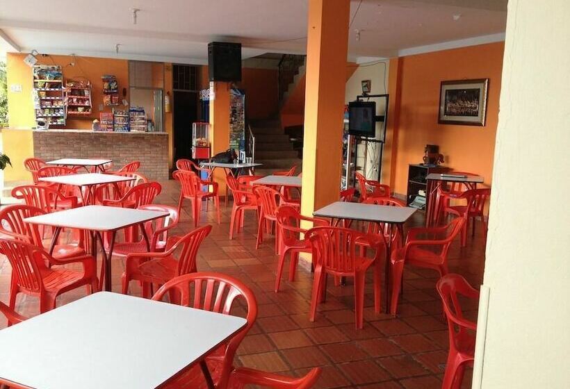 Отель Caribe La Vega