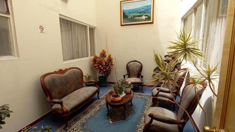 호텔 Catalina Real